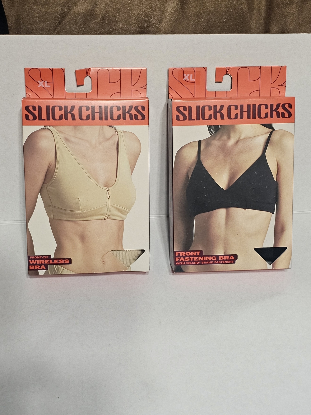 Slick Chicks Front-Fastening Bras - Black & Beige (XL)